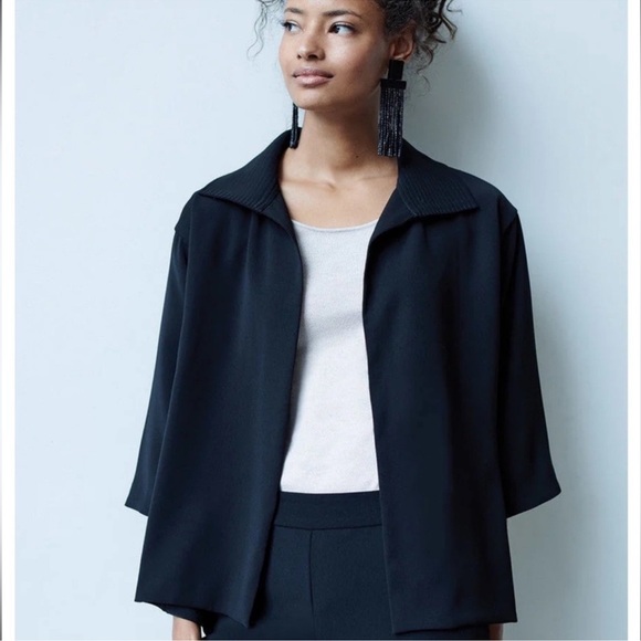 NATORI BI-STRETCH TRAPUNTIO STITCH OPEN BLACK JACKET SIZE MEDIUM - Picture 2 of 15